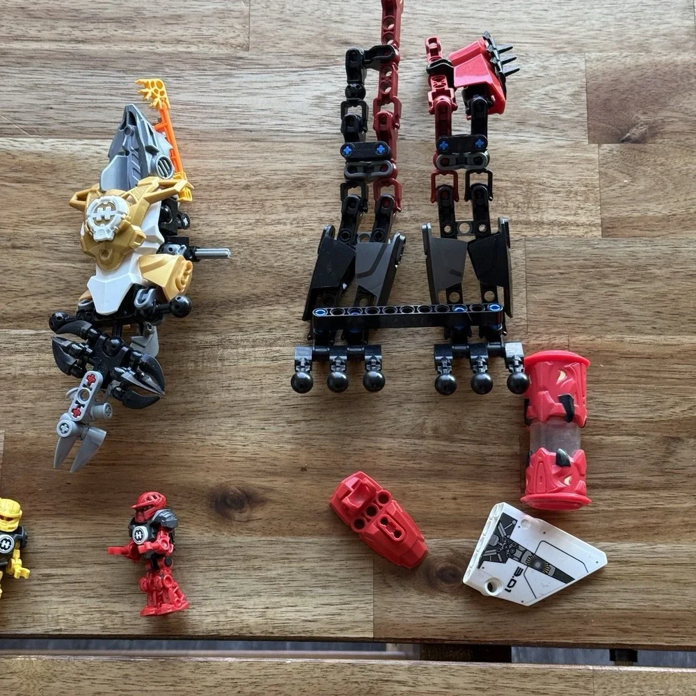 LEGO BIONICLE Hero Factory Bulk Lot of Parts Pieces 1 LB 13 Oz SEE PICTURES!